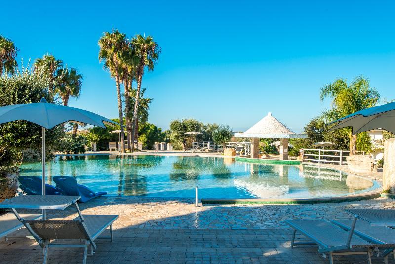 Eden Resort Country أُجينتو المظهر الخارجي الصورة